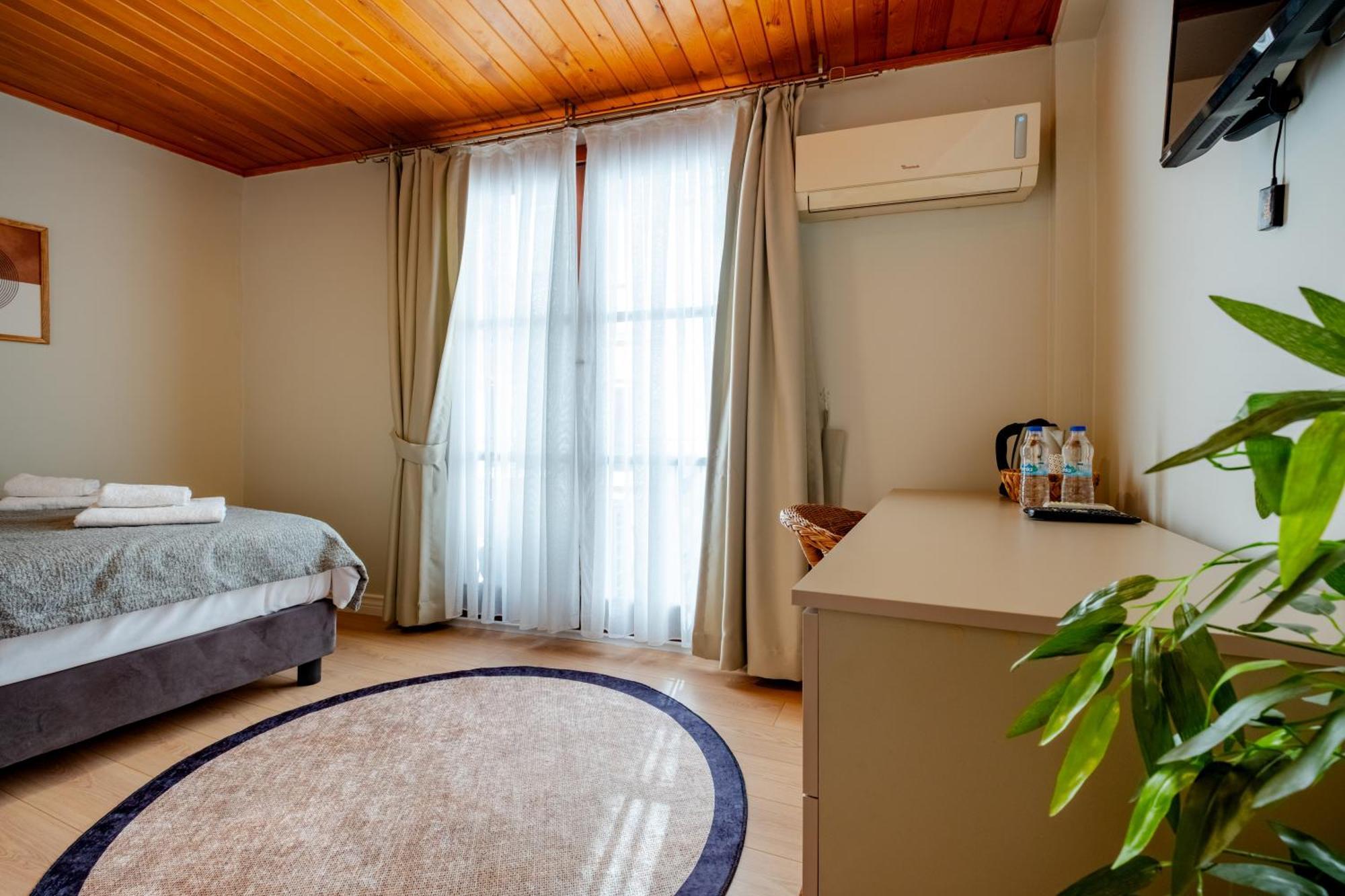 Koala Suites Истанбул Екстериор снимка